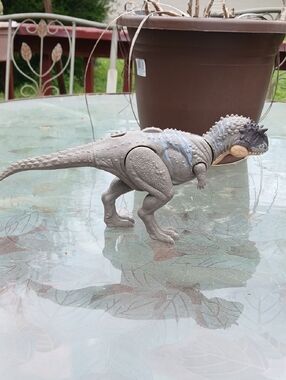 Gray Reptile Figurine for Reptile Enthusiasts
